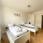 Moderne Im Herzen Von Apartment
