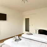 Moderne Im Herzen Von Apartment *