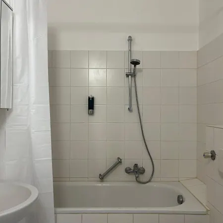Апартаменты Moderne Im Herzen Von *