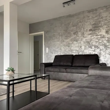 Апартаменты Moderne Im Herzen Von